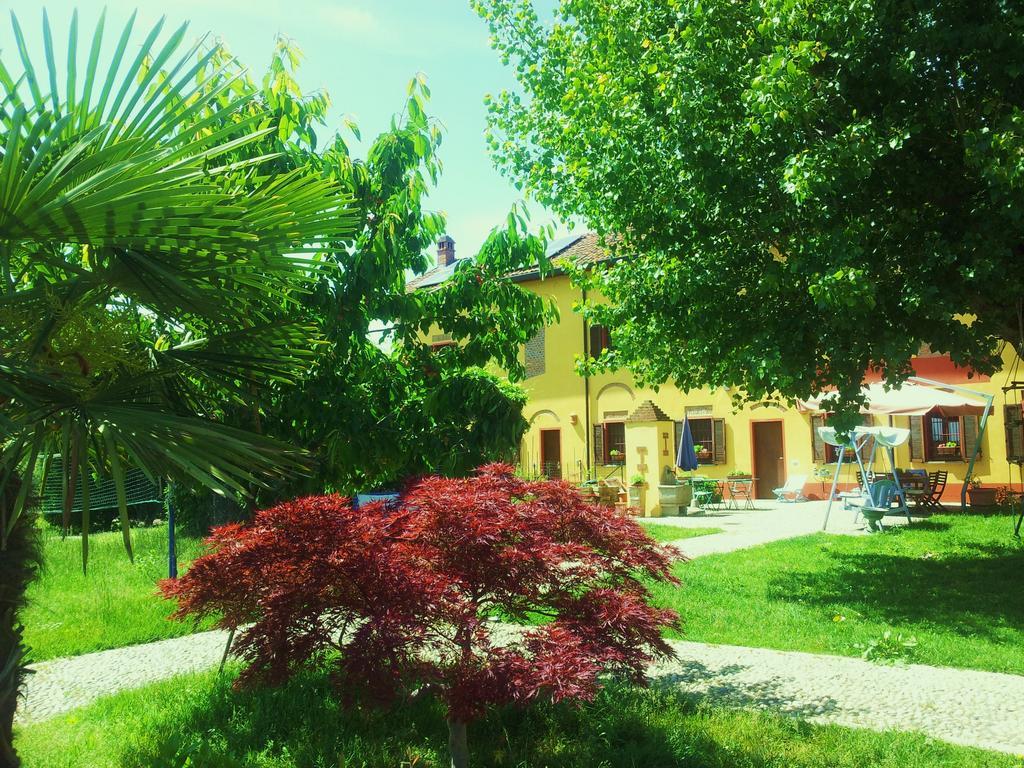 白杨和渊源住宿加早餐旅馆 Castello d'Agogna 外观 照片